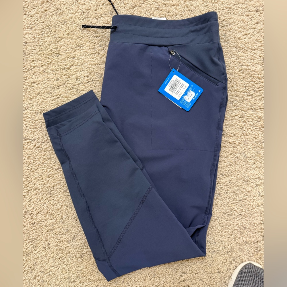 Columbia savanna hill hybrid jogger, blue, XL, new with tags, NWT